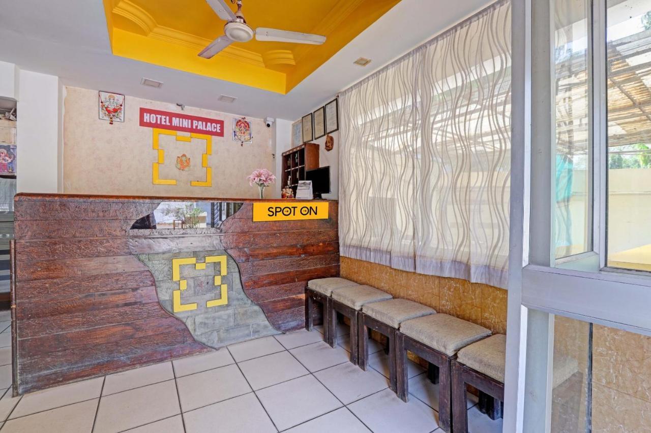 Oyo Flagship 80463 Hotel Mini Palace Vadodara Exterior photo